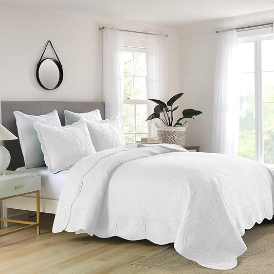MarCielo 3-Piece Christmas Quilt 100% Cotton Oversized Bedspread Lightweight Coverlet Embroidery Christmas Tree Pattern Bedding Set (TC Bright White, Oversized King (118"x106"))