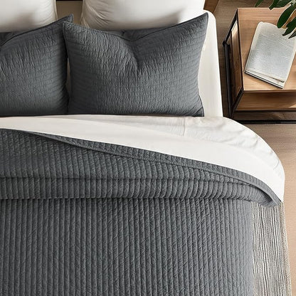 EVERGRACE Cross Stitch Pre-Washed Cotton Quilt Bedding Set King Size, Oversized 3 Pieces Lightweight Bedspread Coverlet for All Season, with 2 Matching Shams, Charcoal, 108"x96"
