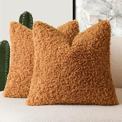 Foindtower 2 Pieces 18x18 Inch Orange, Faux Fur Throw Pillow Cover Accent Sherpa Furry Pillow Covers Fuzzy Soft Pillowcases Cozy Sheepskin Decorative Fleece Cushion Case for Bed Couch Living Room