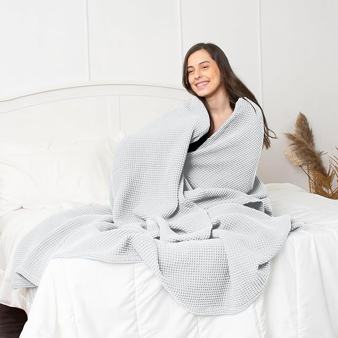 100% Cotton Waffle Blankets for Bed - King (104" x 90") Lightweight, Breathable and Soft, Waffle Weave Blanket for All-Season - Summer, Spring, Winter (White)