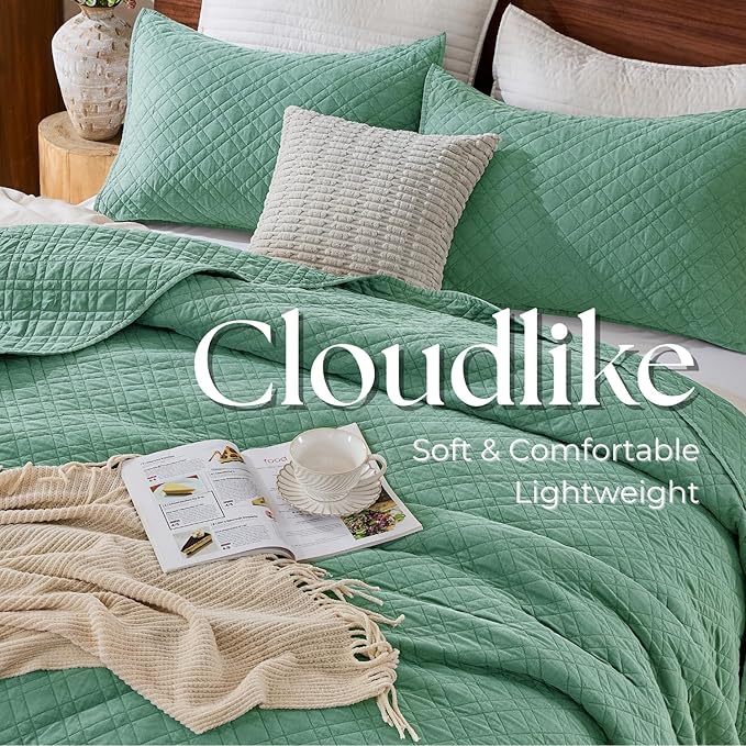 Queen Quilt Set with Shams Lightweight Quilted Bedspread Coverlet Thin Comforter Bed Cover Vintage Washed Quilted Blanket for All Season, Brushed Microfiber Diamond Stitching, Green, 88"x92"