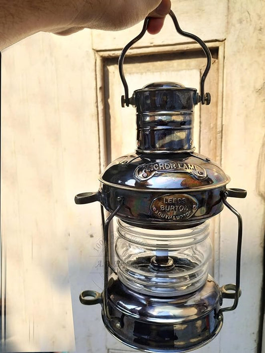 Vintage Style Brass Oil Lantern, Glass Globe Design, Decorative Portable Light with Metal Handle, Traditional Hurricane Lamp