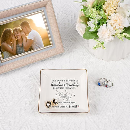 Grandma Gifts from Grandkids, Gifts for Grandma Jewelry Tray Dish - The Love Between A Grandma & Grandkids Knows No Distance, Grandmother Birthday Christmas for Grandma