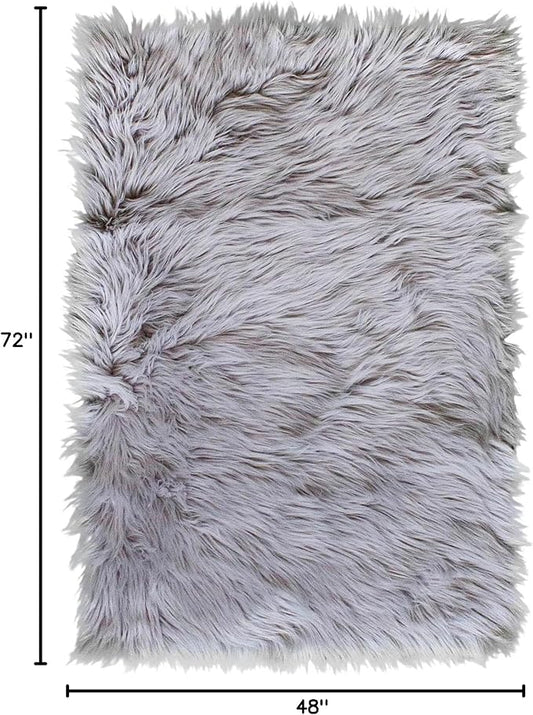 4 x 6 ft Fluffy Gray Rug – Cozy Faux Fur Rug for Bedroom, Living Room, or Nursery – Soft Faux Sheepskin Decor Accent
