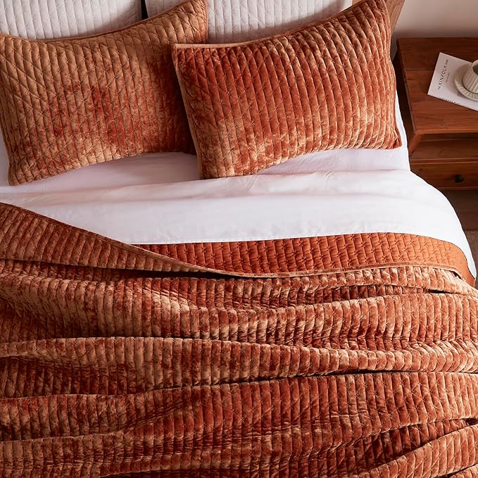 LEAONME Oversized King Quilt 120''x120'', Lightweight Burnt Orange Velvet Comforter Set with 2 Matching Shams, Soft Cross Stitch Bedspread Coverlet, Oversized King Bedding Set for All Season
