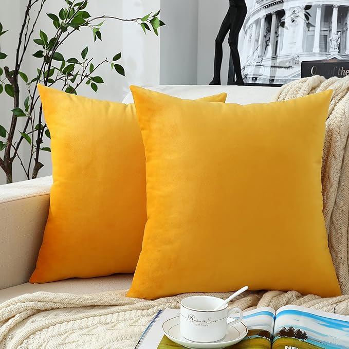 Jeneoo Fall Velvet Throw Pillow Covers 18x18 Inch 2 Pack, Super Soft Thick Decorative Square Cushion Cases for Sofa Couch Bedroom Car, Golden Yellow