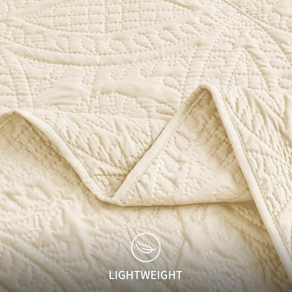 Love's cabin Quilts for Queen Bed Beige Bedspreads Bedding Set - Summer Lightweight Bedspread Comforter - Coin Pattern Bedding Coverlet for All Season - 3 Pieces (1 Quilt, 2 Pillow Shams)