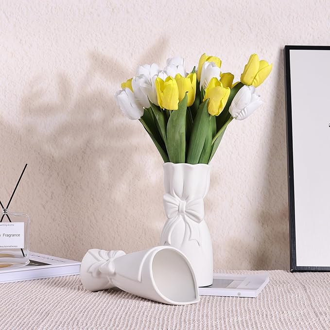 Frosted Porcelain Floral Handmade Vases,Frosted Ceramic vases,Geometric Ceramic Flower Vase for Modern Home Decoration and high-end Wedding,Matte Frosted Texture Bud Flower Vase (2pcs Set)