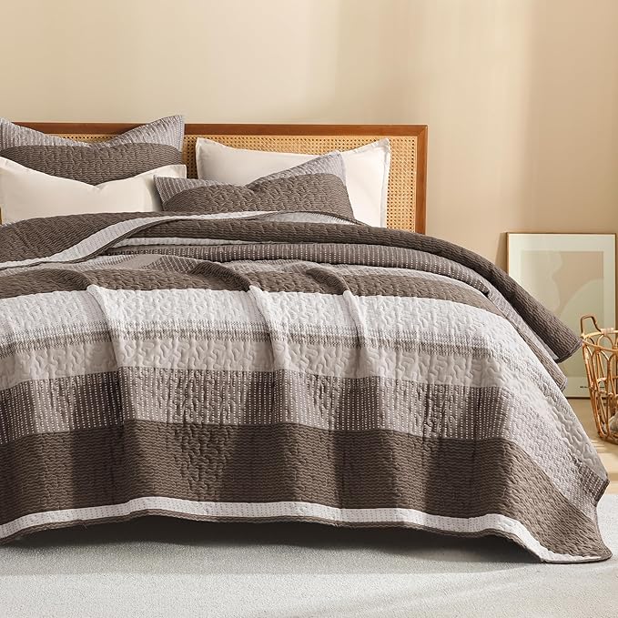 Litanika Oversized King Quilt Set Brown, 120x120 Stripe Bedspread Coverlet 3 Pieces, Brown Lightweight Quilted Bedding Set for All Season(Super King-1 Quilt, 2 Pillowcases)