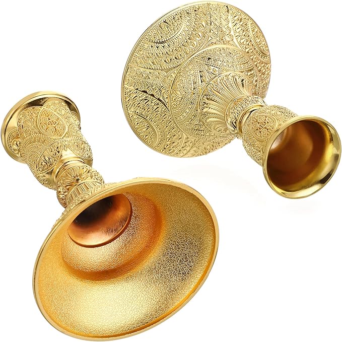 OwnMy 2PCS Brass Taper Candle Holders Candle Stick Holders Set Vintage Metal Pillar Candlestick Holders, 4”H Elegant Candle Stand Candelabra for Dining Table Centerpieces Wedding Home Decoration, Gold