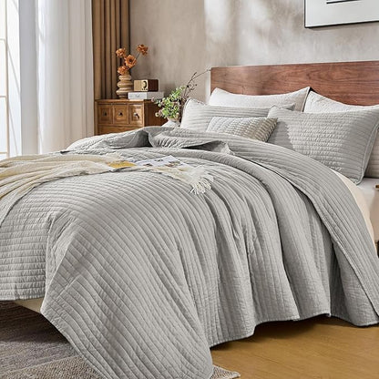 DOWN HOME Twin Quilt Bedding Set with Sham, Vintage Washed Soft Quilted Blanket Thin Comforter Lightweight Bedspread Coverlet Bed Cover, Brushed Microfiber Stripe Stitching, Light Gray, 66"x92"