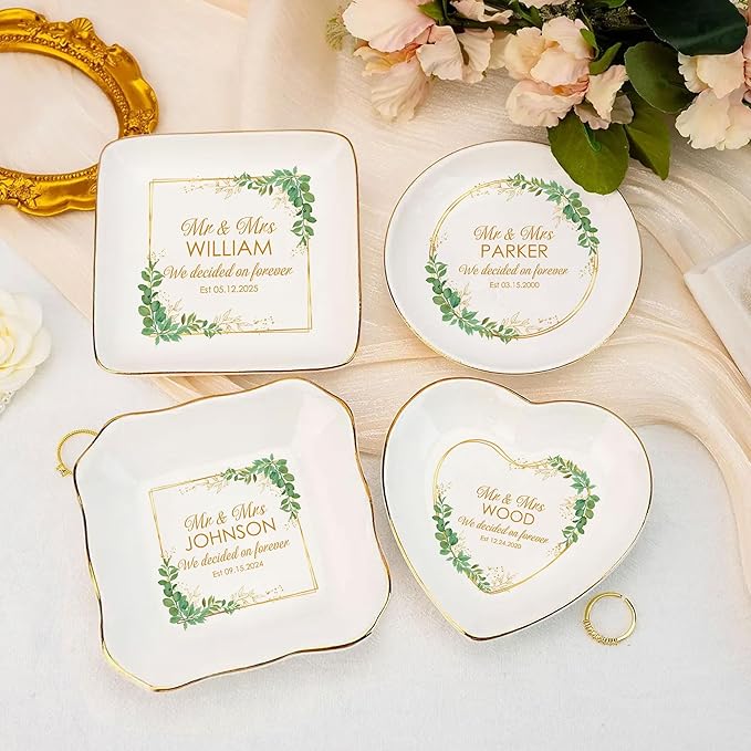 Personalized Mr. and Mrs. Ring Dish, Engagement Gifts for Couples, Married Jewelry Tray Ring Holder, Wedding Gifts for Women Newlywed Future Bride To be, Gift for Anniversary Engaged
