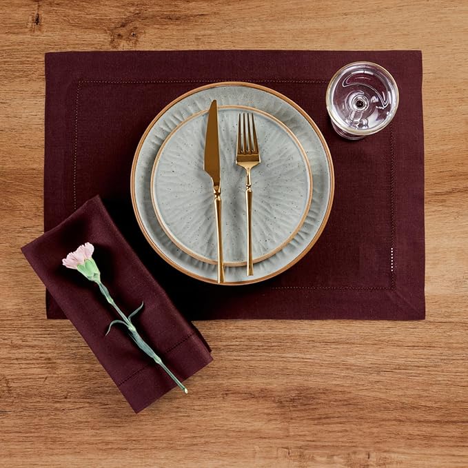 Solino Home Linen Cloth Napkins Set of 4-100% Pure Linen Burgundy Dinner Napkins 20 x 20 Inch for Valentines, Winter, New Year - Classic Hemstitch, Handcrafted and Machine Washable
