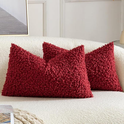 Yaertun Pack of 2 Faux Fur Throw Pillow Covers Decorative Sherpa Boucle Pillow Covers Fuzzy Soft Pillowcases Sheepskin Fleece Cushion Case for Couch Sofa Bed Living Room 12x20 Inch Burgundy
