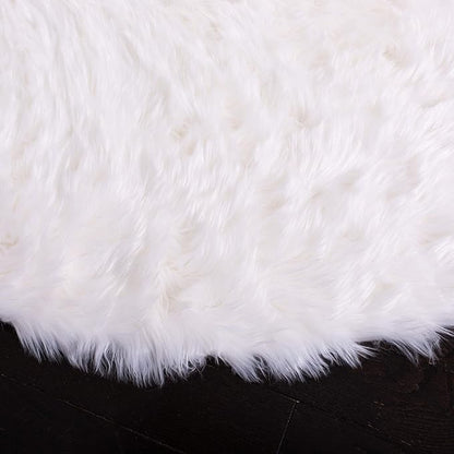 SAFAVIEH Faux Sheep Skin Collection 4' Round Ivory FSS235A Silken Glam 2.35-inch Thick Area Rug