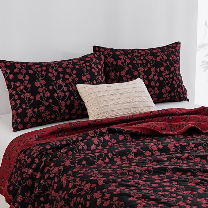 100% Cotton Muslin Jacquard 2 Piece Quilt Set Floral Plum Blossom Print, Soft 3 Layers Gauze Bed Cover Reversible Bedspread Coverlet Breathable Lightweight Bedding Set, Twin