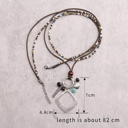 Leather Necklace for Women Boho Choker Necklace Long Cord Leather Pendant Bohemian Neckalce Vintage Alloy Pendant Leather Rope Necklace Wooden Necklaces for Women
