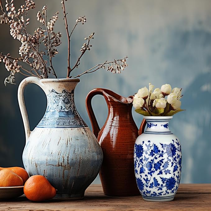Dandat 8 Pcs Mini Chinoiserie Bud Vases Ceramic Blue and White Floral Chinese Porcelain Vase Set for Shelf Table Centerpieces Home Decor(Classic)