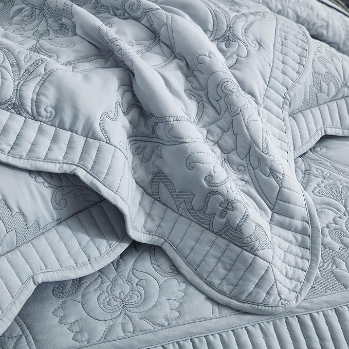 CHIXIN Bedspread Coverlet Quilt Set Full Size - Lightweight Bedding Cover - Beautiful Stitching - 5 Piece Reversible Bedspread - Gorgeous Damask Paisley Pattern (Full, Light Grey)
