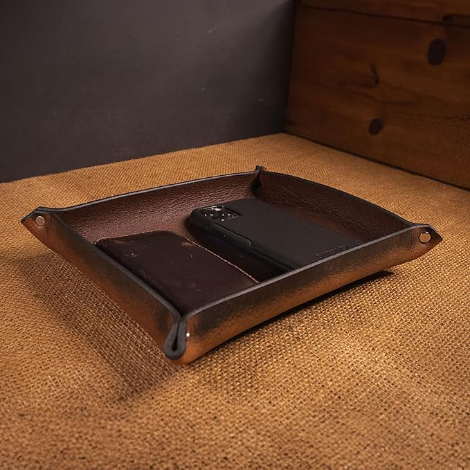 Valet Tray – Full-Grain Leather Catchall Organizer for Keys, Phone & Wallet – Rustic Nightstand & Desk Tray with Raised Sides – Handmade in USA (Vintage Brown, Medium Rectangle)