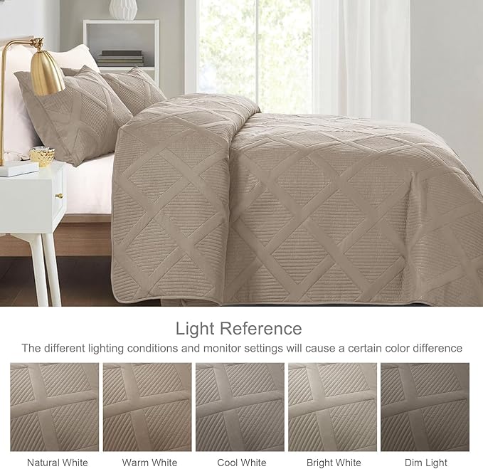 Exclusivo Mezcla King Size Quilt Set with Modern Striped Pattern, 3 Pieces Summer Lightweight Taupe Quilts Bedding Set, Soft Bedspreads Coverlets for All Seasons