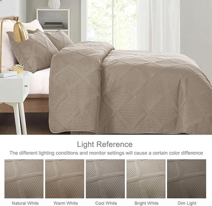 Exclusivo Mezcla King Size Quilt Set with Modern Striped Pattern, 3 Pieces Summer Lightweight Taupe Quilts Bedding Set, Soft Bedspreads Coverlets for All Seasons