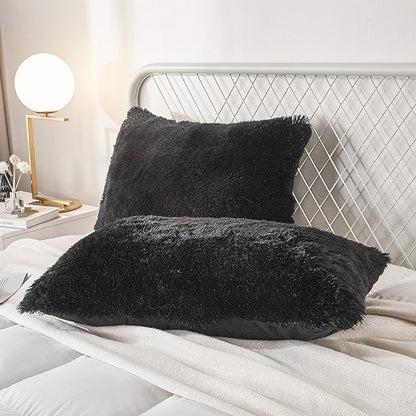 Uhamho Set of 2 Faux Fur Throw Pillow Covers Soft Velvet Decorative Pillowcases Zipper Closure (Black, 20"x36")