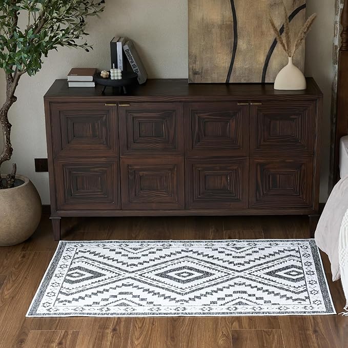 Moroccan Washable Area Rug 3x5, Geometric Tribal Decorative Woven Rug, Non-Slip Boho Farmhouse Soft Low-Pile Entry Throw Mat for Living Room Bedroom Dining Table, Black and White