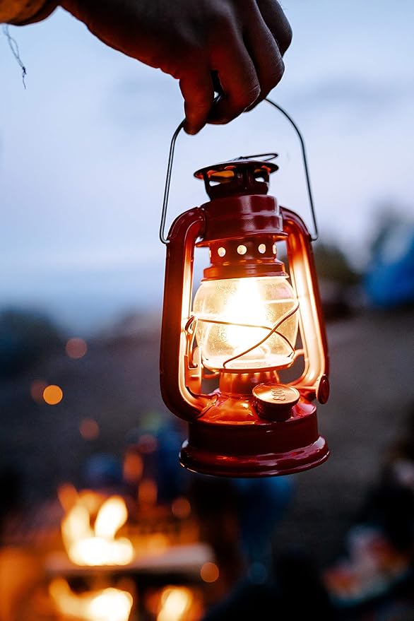 Stansport 12" Hurricane Lantern