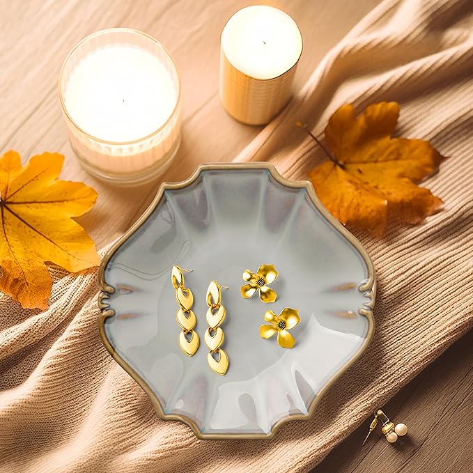 Ceramic Jewelry Dish, Decorative Tray for Rings Earrings Necklaces Bracelet Watch Keys, 4.50" Trinket Tray as Gifts for Women (Reactive Court)