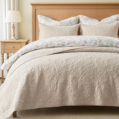 EVERGRACE 100% Cotton Paisley Quilt Set, Oversized King 3 Piece Set – Prewashed Lightweight Bedspread with 2 Shams, Soft & Breathable Matelasse Coverlet for All-Season Comfort, Flax Beige
