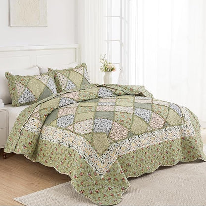 VIVILINEN Patchwork Quilt Set Reversible Quilted Bedspread Coverlet Set 3-Piece Floral Lightweight Comforter Stitched Bedding Set Bed Sheet Set for All Seasons(Green,Extra Wide Super King(128"x120"))