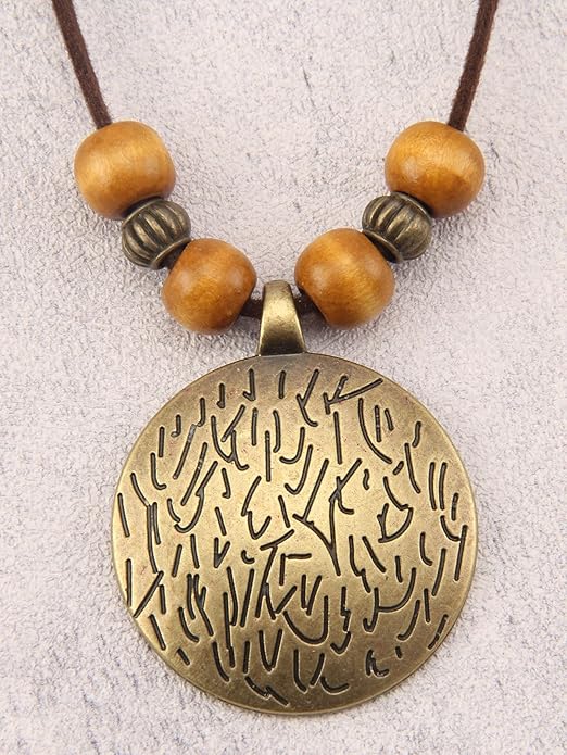 Leather Necklace for Women Boho Choker Necklace Long Cord Leather Pendant Bohemian Neckalce Vintage Alloy Pendant Leather Rope Necklace Wooden Necklaces for Women