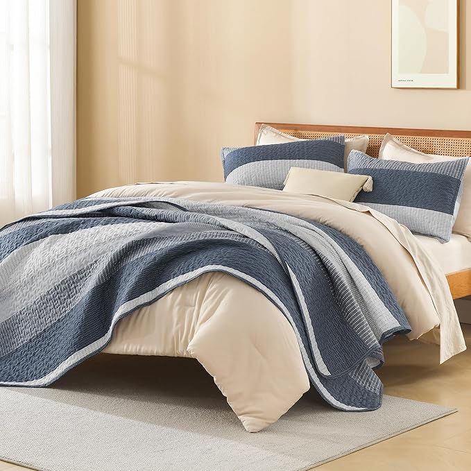 Litanika Oversized King Quilt Set Navy Blue, 128x120 Stripe Bedspread Coverlet 3 Pieces, Navy Blue Lightweight Quilted Bedding Set for All Season(Super King Plus-1 Quilt, 2 Pillowcases)