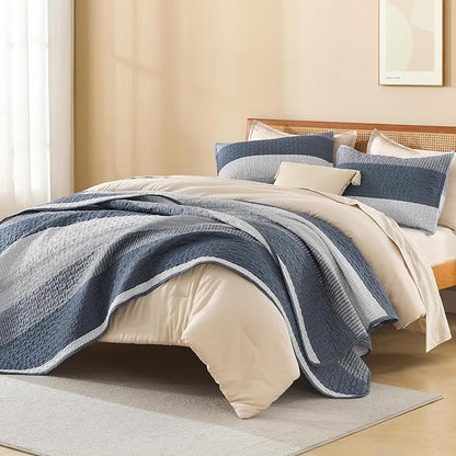 Litanika Oversized King Quilt Set Navy Blue, 128x120 Stripe Bedspread Coverlet 3 Pieces, Navy Blue Lightweight Quilted Bedding Set for All Season(Super King Plus-1 Quilt, 2 Pillowcases)