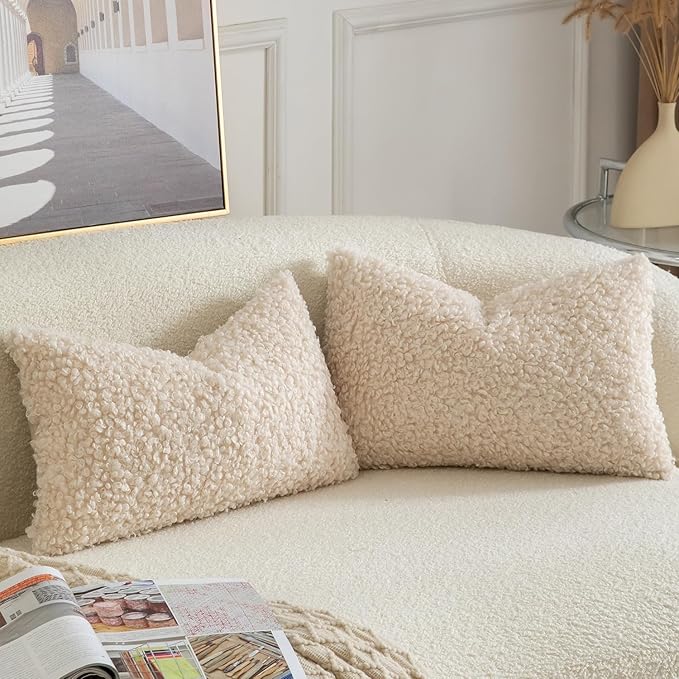 Yaertun Pack of 2 Faux Fur Throw Pillow Covers Decorative Sherpa Boucle Pillow Covers Fuzzy Soft Pillowcases Sheepskin Fleece Cushion Case for Couch Sofa Bed Living Room 12x20 Inch Beige