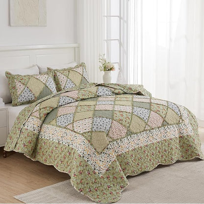 King Size Patchwork Quilt Set Green Floral Reversible Quilted Bedspread Coverlet Set 3-Piece Comforter Lightweight Stitched Quilt Bedding Set Bed Cover Blanket with 2 Pillow Shams for All Seasons