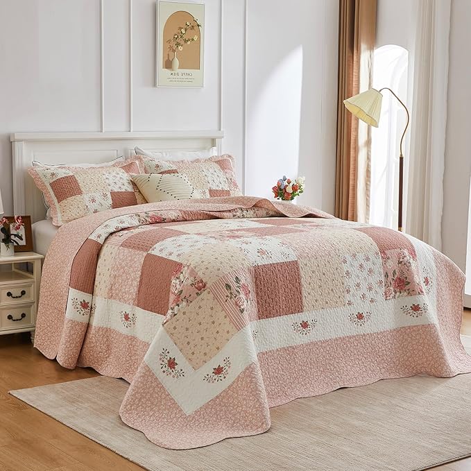 SahSahCasa 128"x120" 100% Cotton Oversized California King Patchwork Bedspread Coverlet Quilt Set, Floral Cal King Quilted Bedspread Extra Large Quilt, XL Bed Spread Lightweight Comforter, Pink/Cream