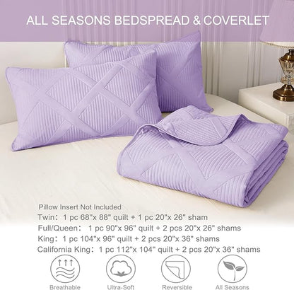 Exclusivo Mezcla Oversized King Quilt Set- Lilac Cal King Quilts Bedding Set with 2 Pillow Shams, Modern Bedspread with Striped Pattern, Soft Lightweight Bedspreads Coverlets for All Seasons