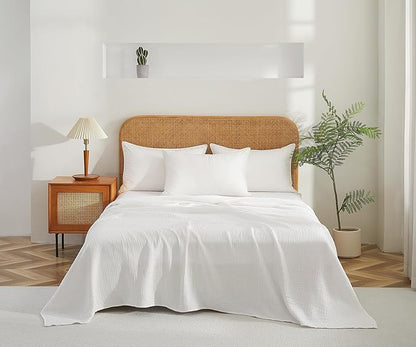 100% Cotton Muslin Queen Blanket (90" x 90") – A Luxuriously Soft, 4-Layer Lightweight and Breathable Gauze Blanket, Perfect for Year-Round use on beds, couches (White, Queen)
