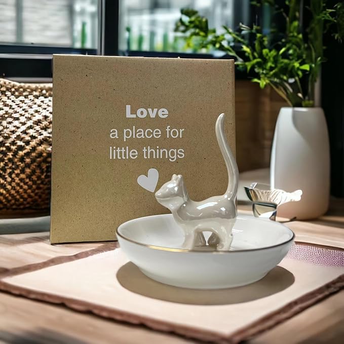 ROSA&ROSE Cat Ring Holder Trinket Tray Ceramic Jewelry Dish Porcelain Ring Organizer Gift for Women, Girlfriend or Valentine's Day (Pearl White)