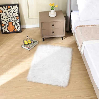 White Faux Sheepskin Shag Fur Rug Washable Area Rugs for Living Room Nursery Rugs for Bedroom 2x3 Rectange Rug Cute Home Décor