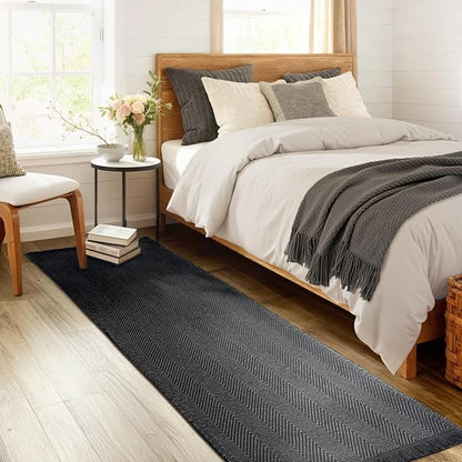 BESTSWEETIE 2x6 Washable Rug Hand-Woven Low Pile Soft Modern Farmhouse Bohemian Decor Reversible Braided Rugs with Tassels Throw Carpet for Living Room Bedroom Entryway Bathroom, Black White
