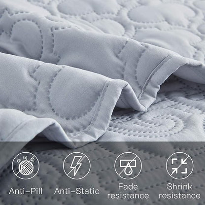 CHIXIN Oversized Bedspread Coverlet Set King Size - Lightweight Bedding Cover - Ultrasonic Quilting - 5 Piece Reversible Bedspread - Elegant Damask Paisley Pattern (King, Light Grey)