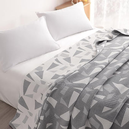 NTBAY 3 Layers Cotton Muslin 88x92 Queen Bed Blanket, Super Soft Breathable Thermal Yarn Dyed Quilt for Adults, Perfect Lightweight Blanket for Couch Sofa Bed All Seasons, Grey Triangle