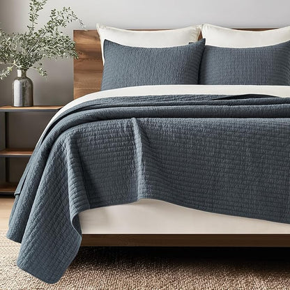 EVERGRACE Cross Stitch Pre-Washed Cotton Quilt Bedding Set Queen Size, Oversized 3 Pieces Lightweight Bedspread Coverlet for All Season, with 2 Matching Shams, Midnight Blue, 92"x96"
