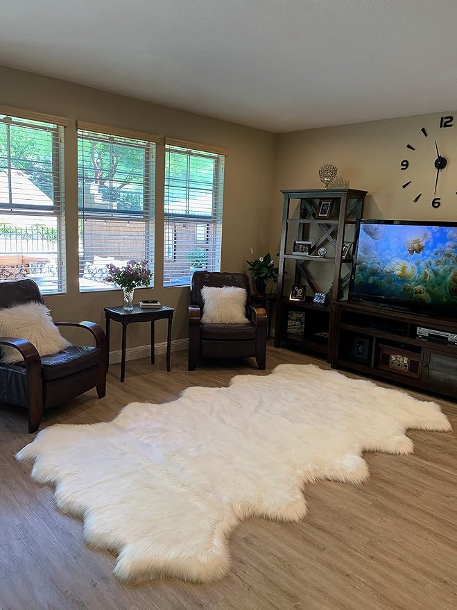 LAMBZY Faux Sheepskin Super Soft Hypoallergenic Silky Shag Rug for Living Room, Kids Room, Sofa (Decto 10 Pelts 6'x10', White)