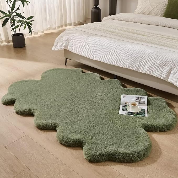 1700GSM Fuzzy Faux Sheepskin Fur Area Rug,Extra Soft Faux Fur Mat,Fluffy Shaggy Fur Rug for Bedroom Living Bedside Rug Room Decor-Sage Green, 2 x3 ft