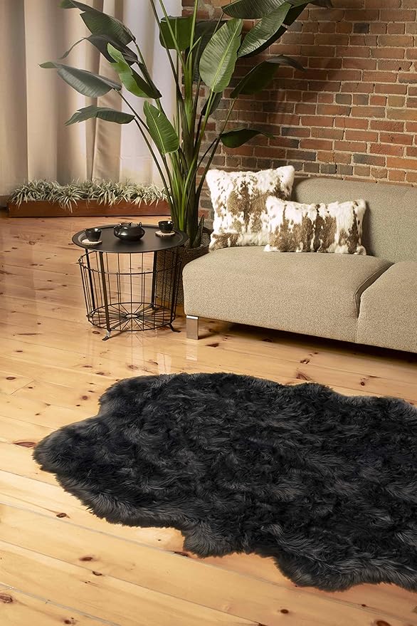 Luxe Gordon Faux Fur Rug with Soft and Fluffy Pile | Machine Washable Living Room Rug with Anti-Slip Backing | Cruelty-Free Area Rugs for Office or Bedroom, Grey, 4 ft x 6 ft