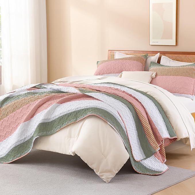 Litanika King Size Quilt Set Pink, Green and White, Orange Stripe Patchwork Summer Bedspread Coverlet 3 Pieces, Soft Lightweight Microfiber Quilt Bedding Set for All Season(1 Quilt, 2 Pillowcases)